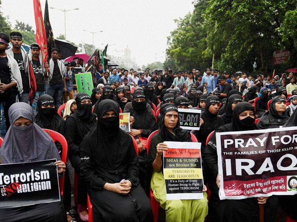 'Raqqa is Being Slaughtered Silently' reveals horrific tales of ISIS