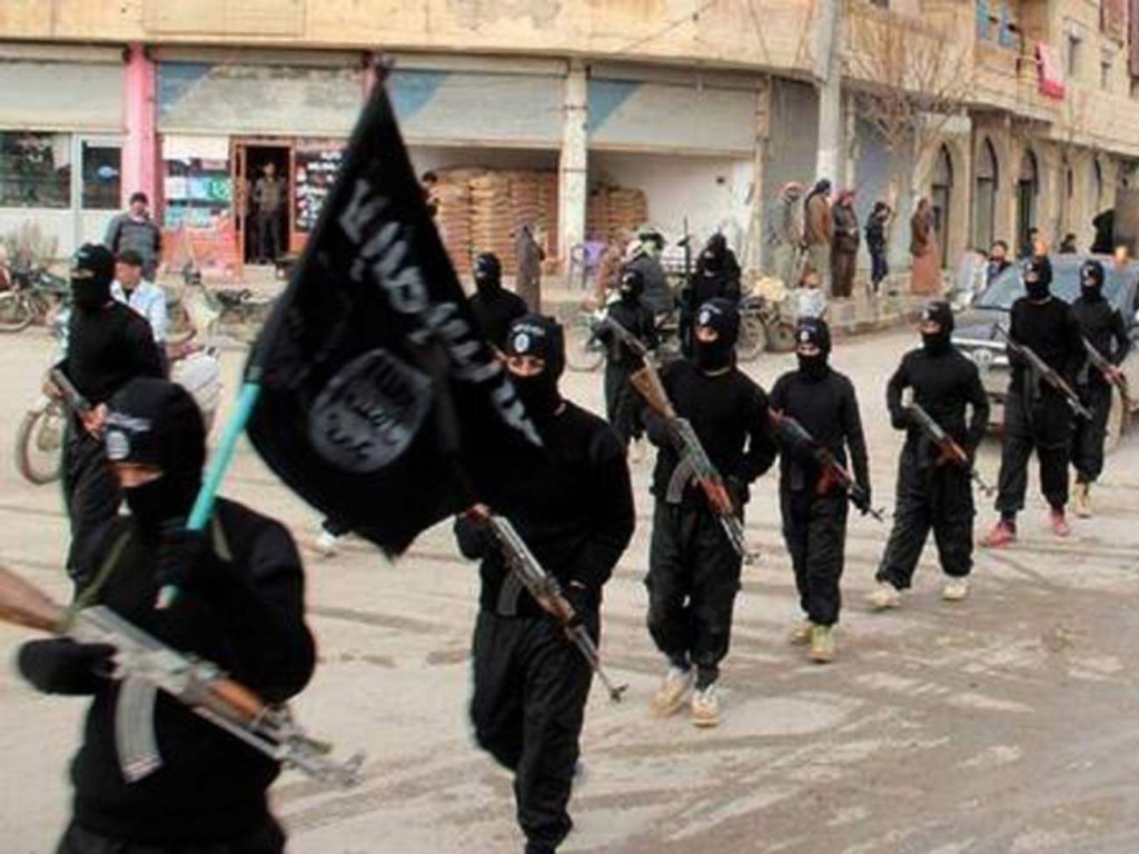 IS-parad i al-Raqqa.